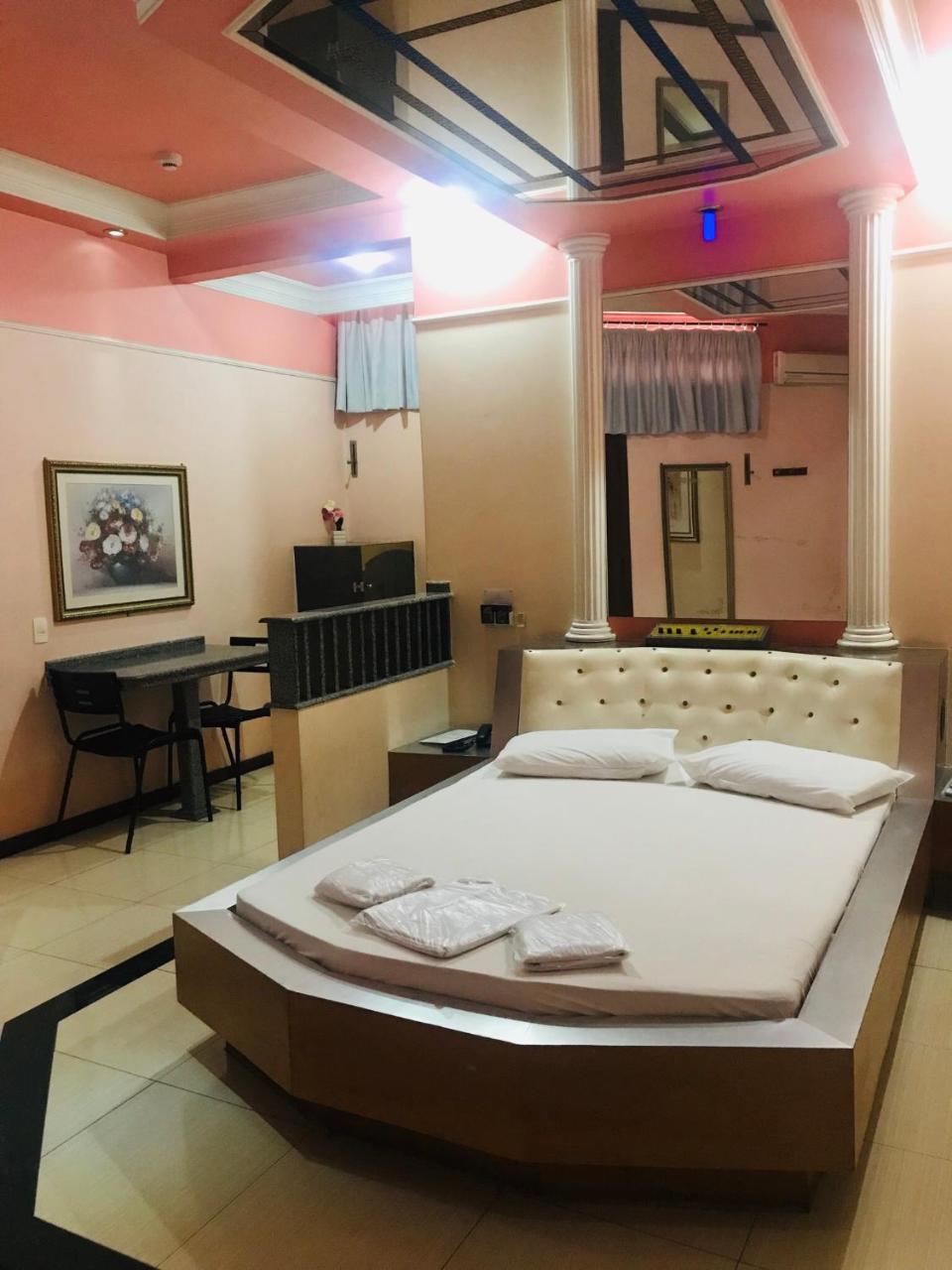 Euro Motel (Adults Only) كامبيناس المظهر الخارجي الصورة