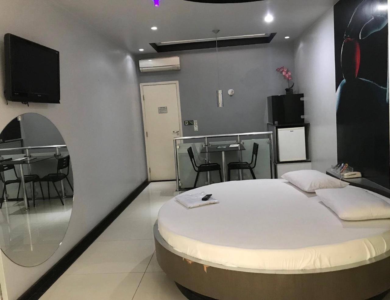 Euro Motel (Adults Only) كامبيناس المظهر الخارجي الصورة