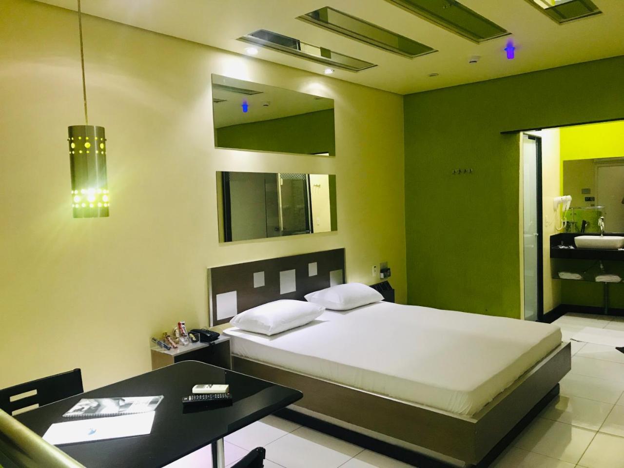 Euro Motel (Adults Only) كامبيناس المظهر الخارجي الصورة